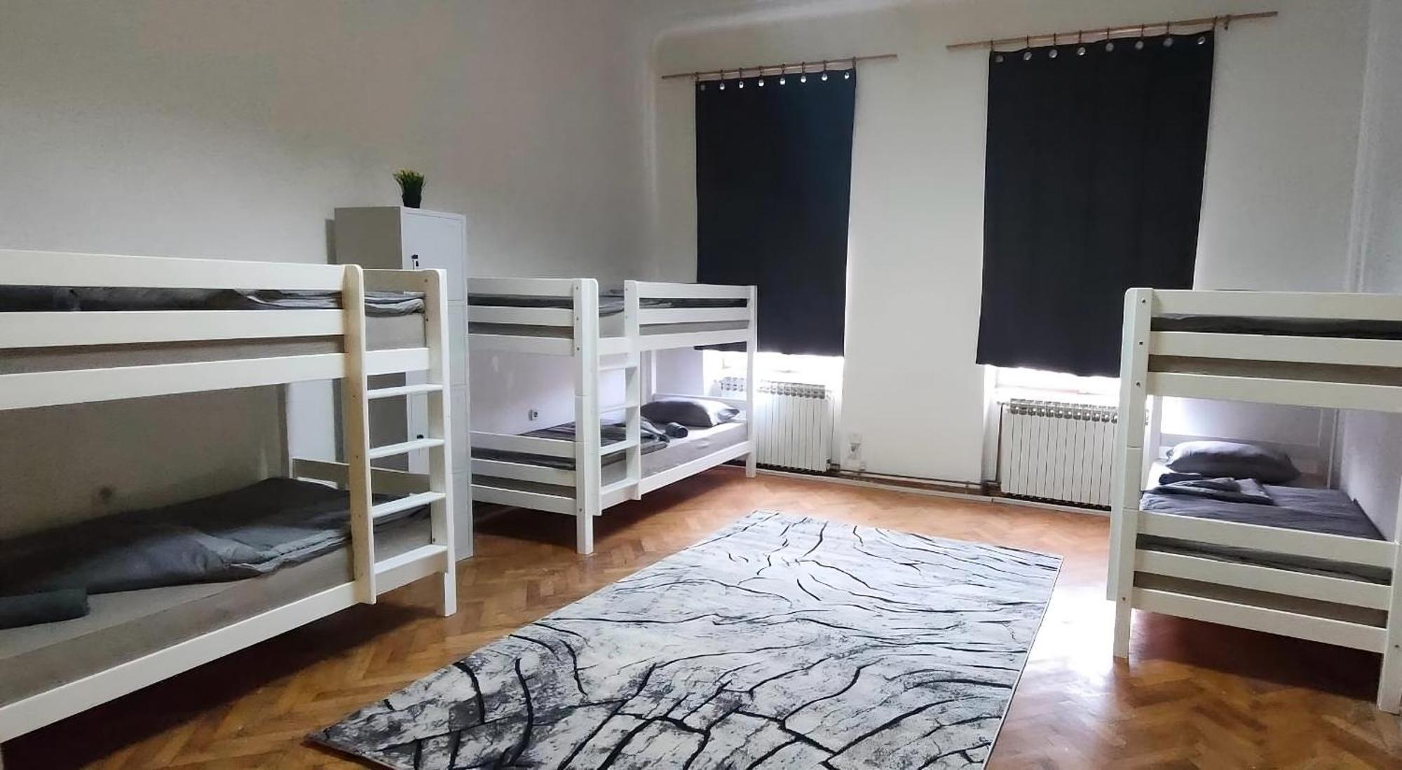 Waterfall Hostel Sarajevo Eksteriør billede